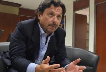 Demanda contra Gustavo Saenz por no cumplir normas sobre transparencia